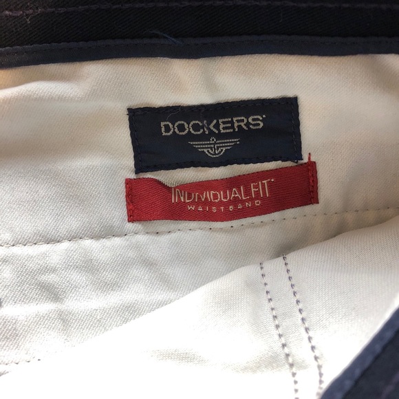 NWT Men’s Docker Individual Fit and Classic Pants - Picture 6 of 16